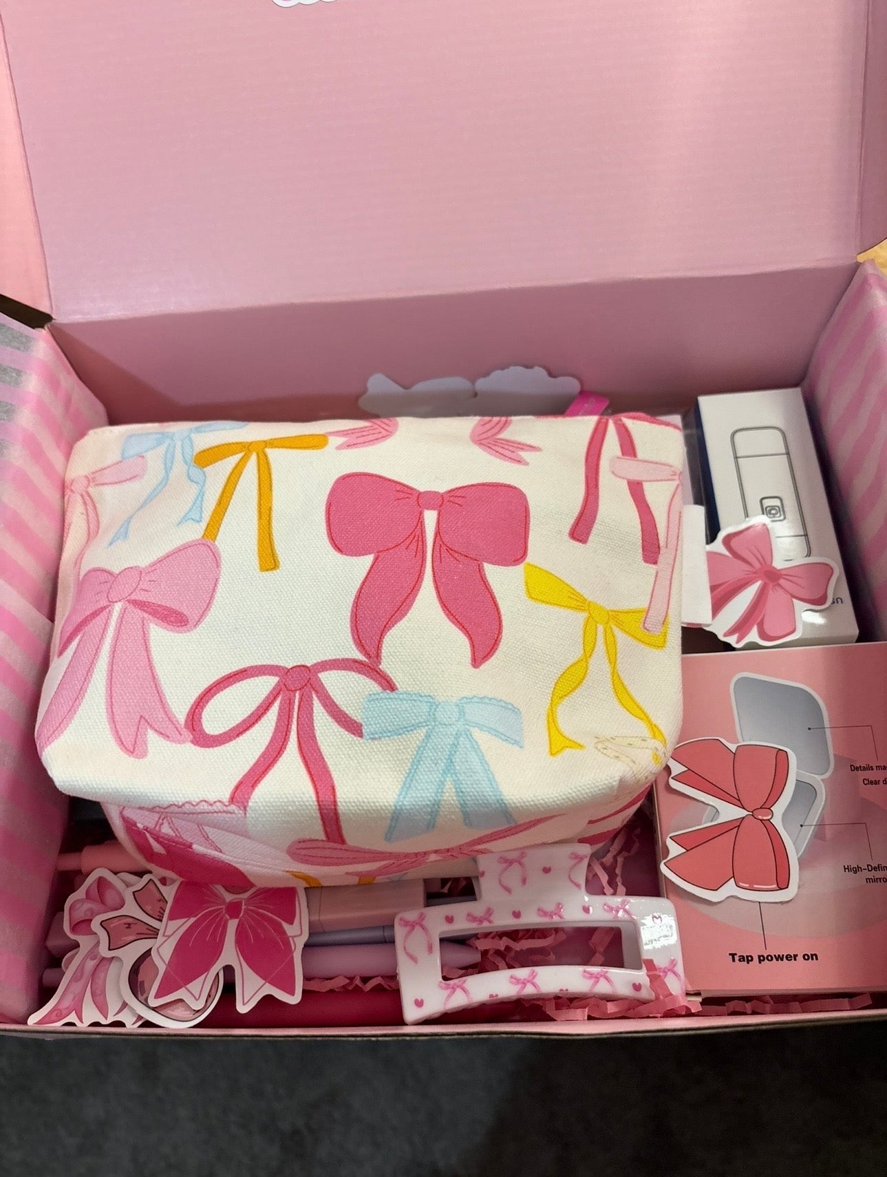 Bow-tiful Box 🎀
